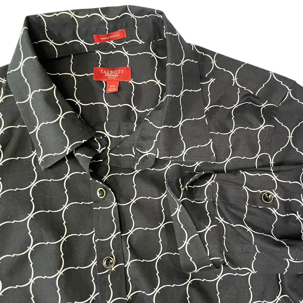 Talbots 10P Black Button Down Wrinkle Resistant Geometric Officecore Preppy